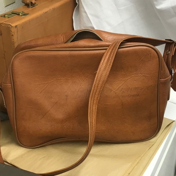 Unbranded Travel Tote Purse Silver Buckle Close and Luggage Tag made in Korea - Picture 7 of 16